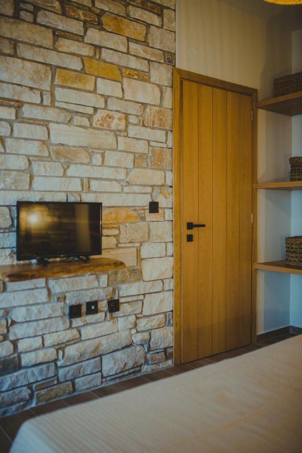 Peri Elxis Luxury Suites Mouresi Luaran gambar