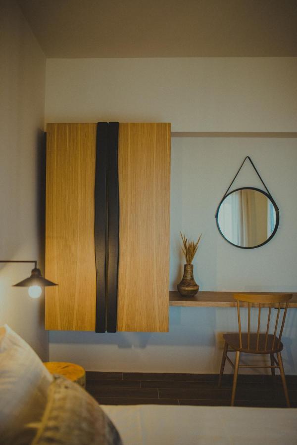 Peri Elxis Luxury Suites Mouresi Luaran gambar