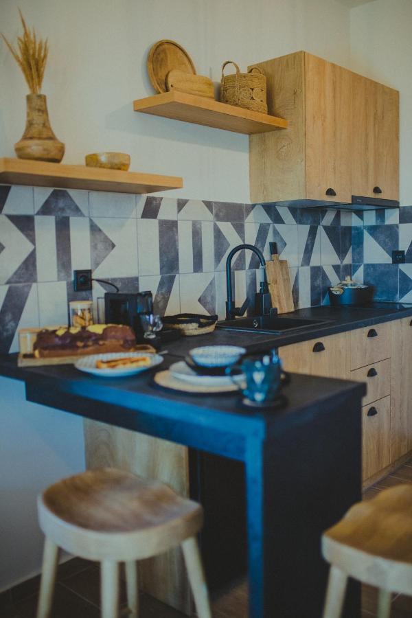 Peri Elxis Luxury Suites Mouresi Luaran gambar